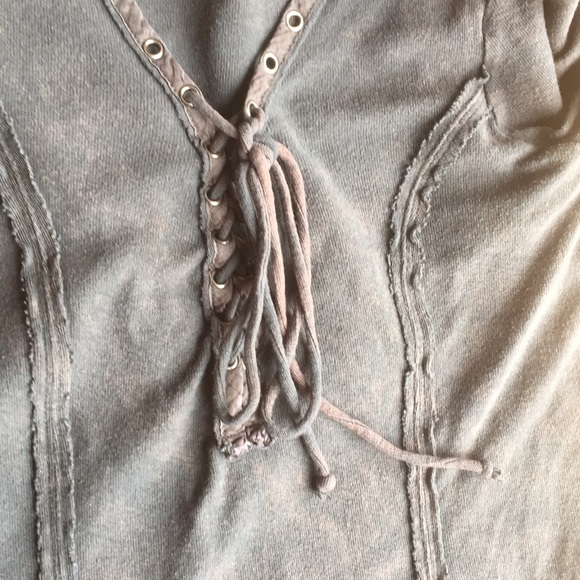 Free People long sleeve distressed shirt - Picture 6 of 8